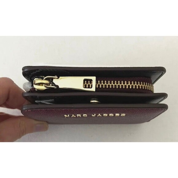 New Marc Jacobs Compact Bifold Wallet Pomegranate - Picture 4 of 5